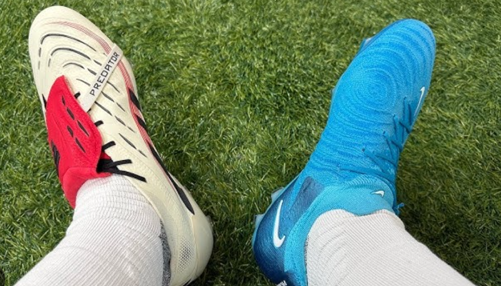 Adidas Predator vs Nike Phantom Sammenligning